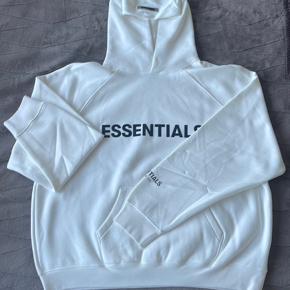 ESSENTIALS FEAR OF GOD WHITE HOODIE